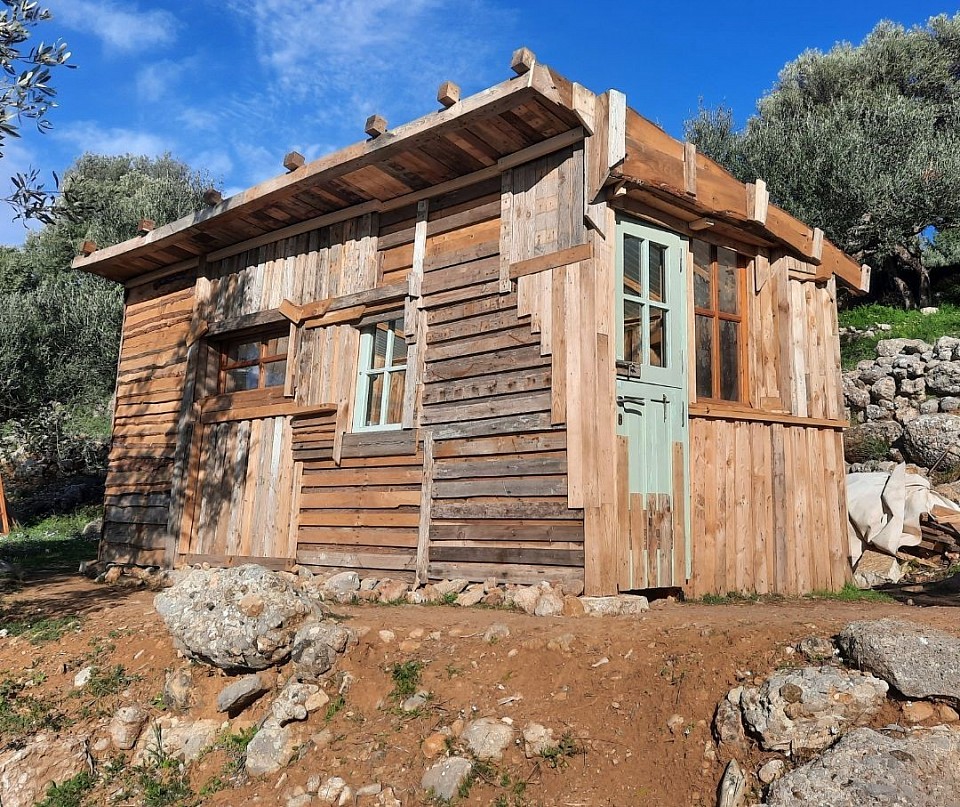 Tiny house made from pallets